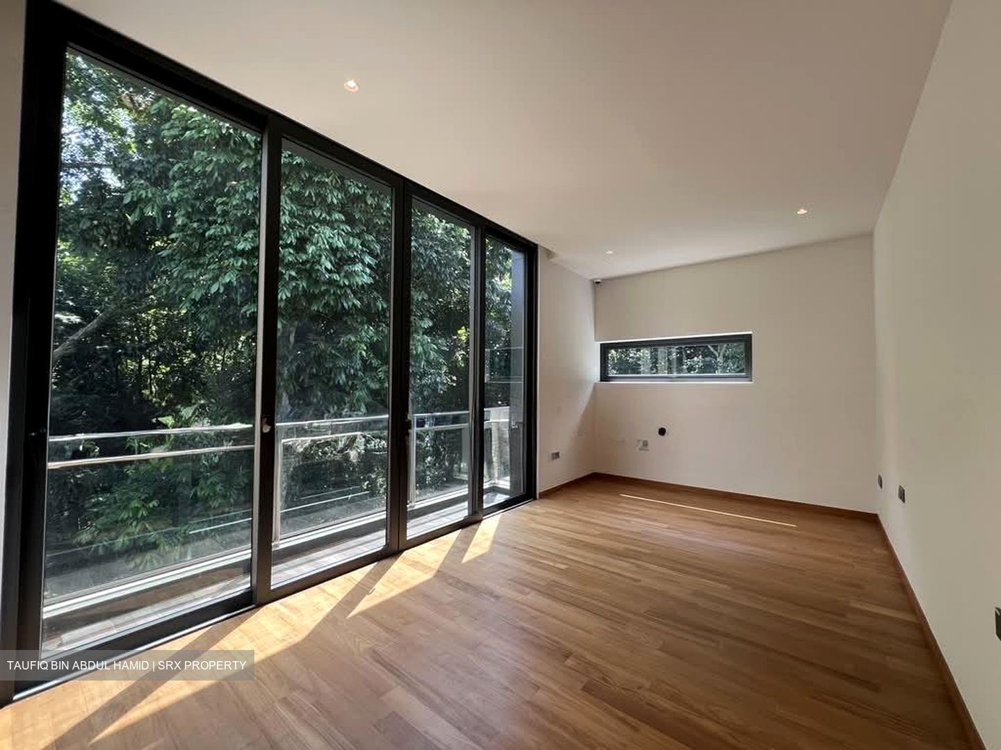 Greenbank Park (D21), Detached #597783511